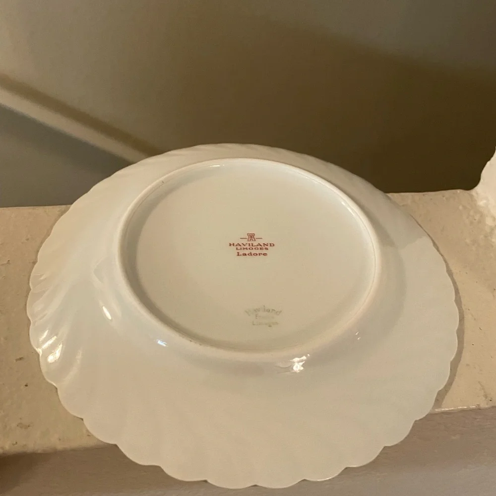 Haviland Ladore Limoges. Elegant Gold and White Tea Cup Set. France. Never Used. - Picture 3 of 12
